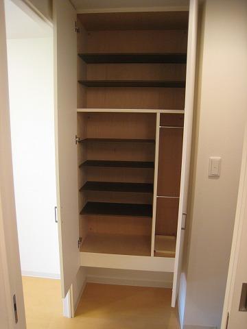 玄関　明るい玄関です