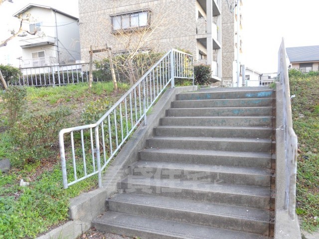 その他　ユニクロ　豊中服部店（その他）まで605m