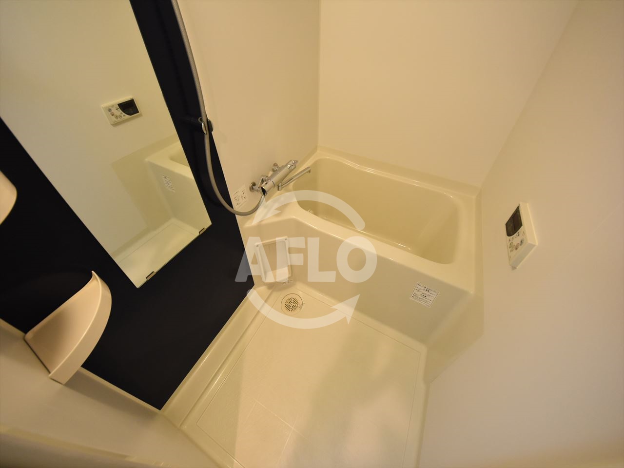 バス・シャワールーム　エスリード大手前　風呂