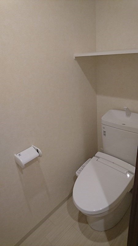 トイレ　※写真はBタイプ