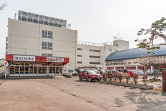 小学校　上白石小学校（小学校）まで73m