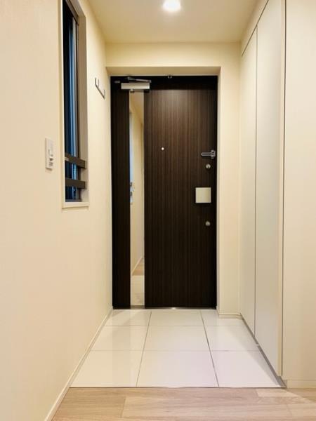 玄関　ゆったりとした玄関です