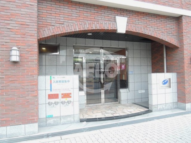 エントランス　クラウンハイム西田辺　エントランス