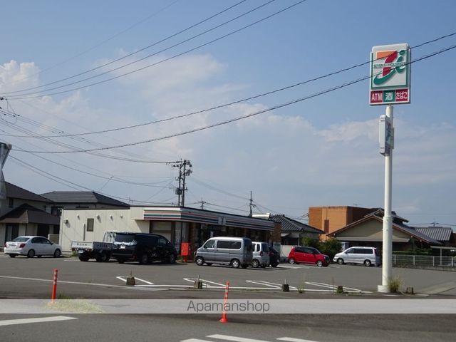 コンビニ　セブンイレブン日向松原店（コンビニ）まで771m