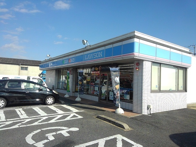 コンビニ　ローソン 八幡楠橋南店（コンビニ）まで624m