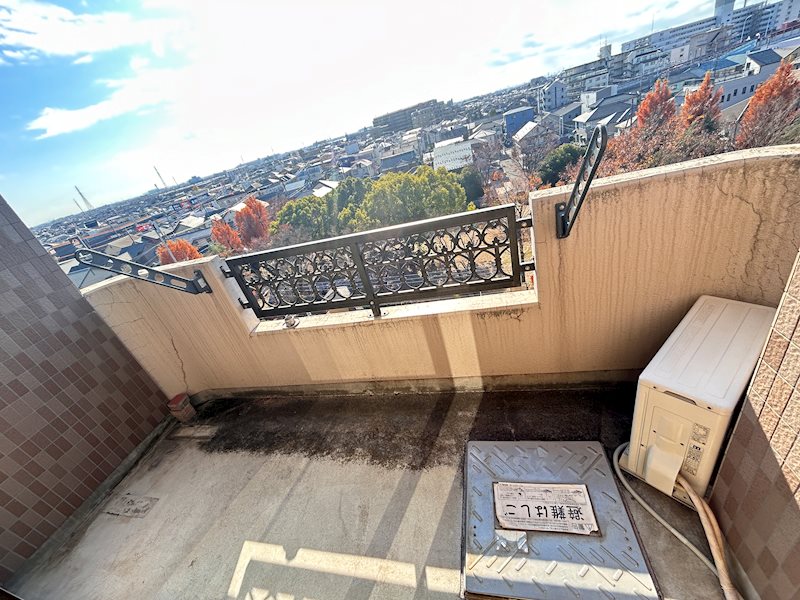 バルコニー　※前回入居前の写真です。