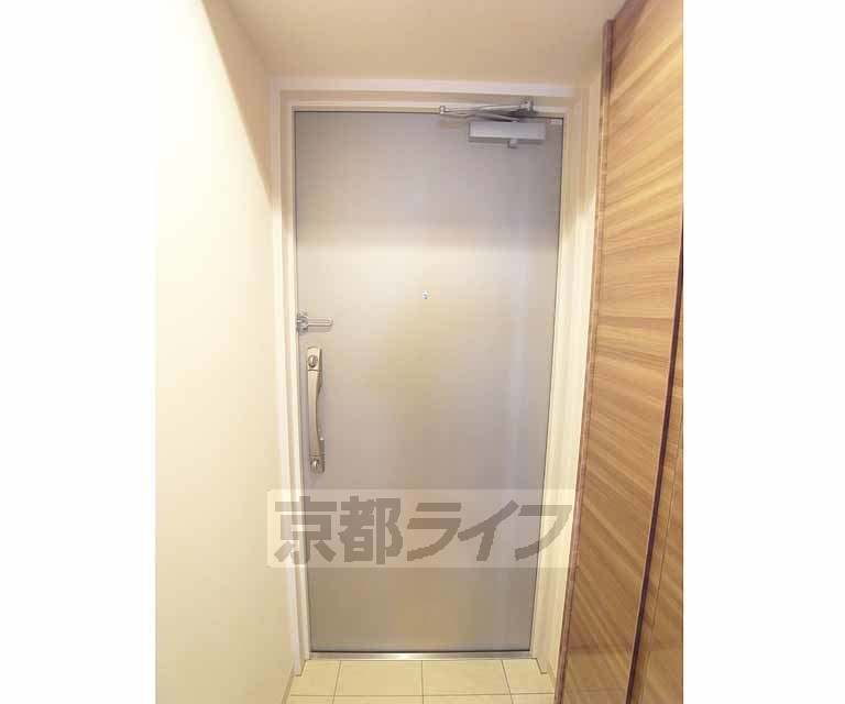 その他設備　しっかりとドアです。