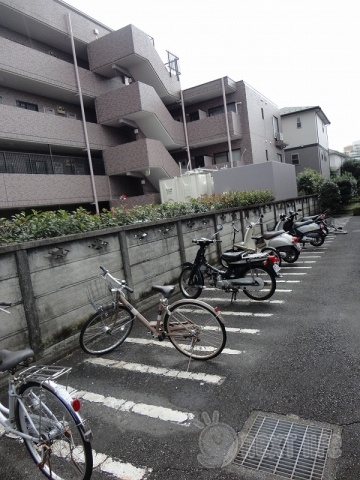 その他共有部分　ウイングウエストの駐輪場