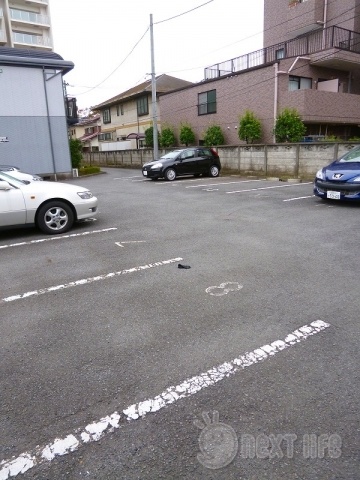 駐車場　ウイングウエストの駐車場