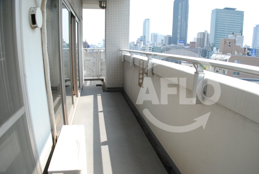 バルコニー　ジーニス大阪WEST　バルコニー