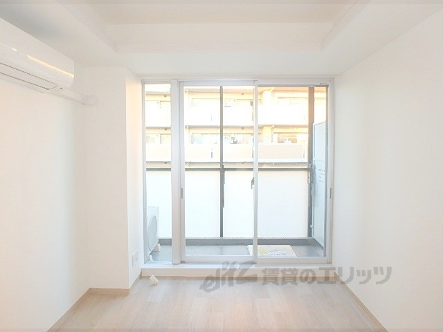 居室・リビング　居室