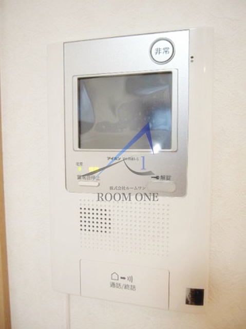 セキュリティ　モニター付きインターホンです。