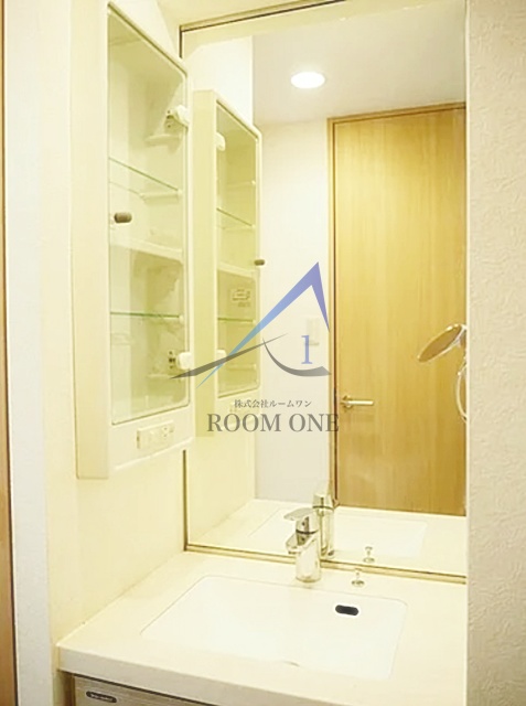 洗面設備　洗面台です。