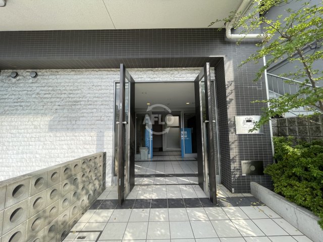 エントランス　レオンコンフォート新梅田　エントランス