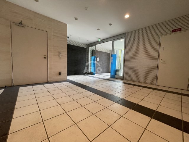 ロビー　レオンコンフォート新梅田　ロビー