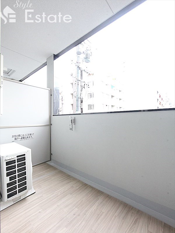 バルコニー　バルコニー