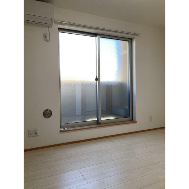 その他　※リフォーム中。別部屋の写真を使用