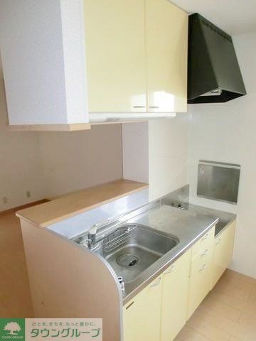 キッチン　対面式のキッチンです