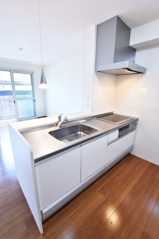 キッチン　同物件、類似間取りのイメージ写真です