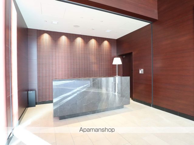 ロビー　ロビー