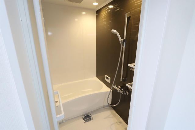 バス・シャワールーム　現状優先