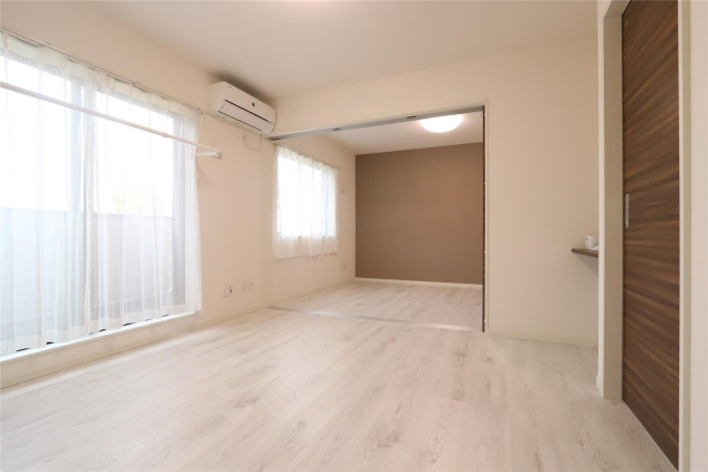 居室・リビング　現状優先