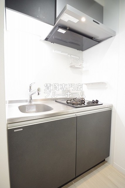 キッチン　収納豊富なシステムキッチン！