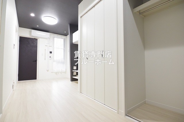 その他部屋・スペース　洋室の別アングルです！