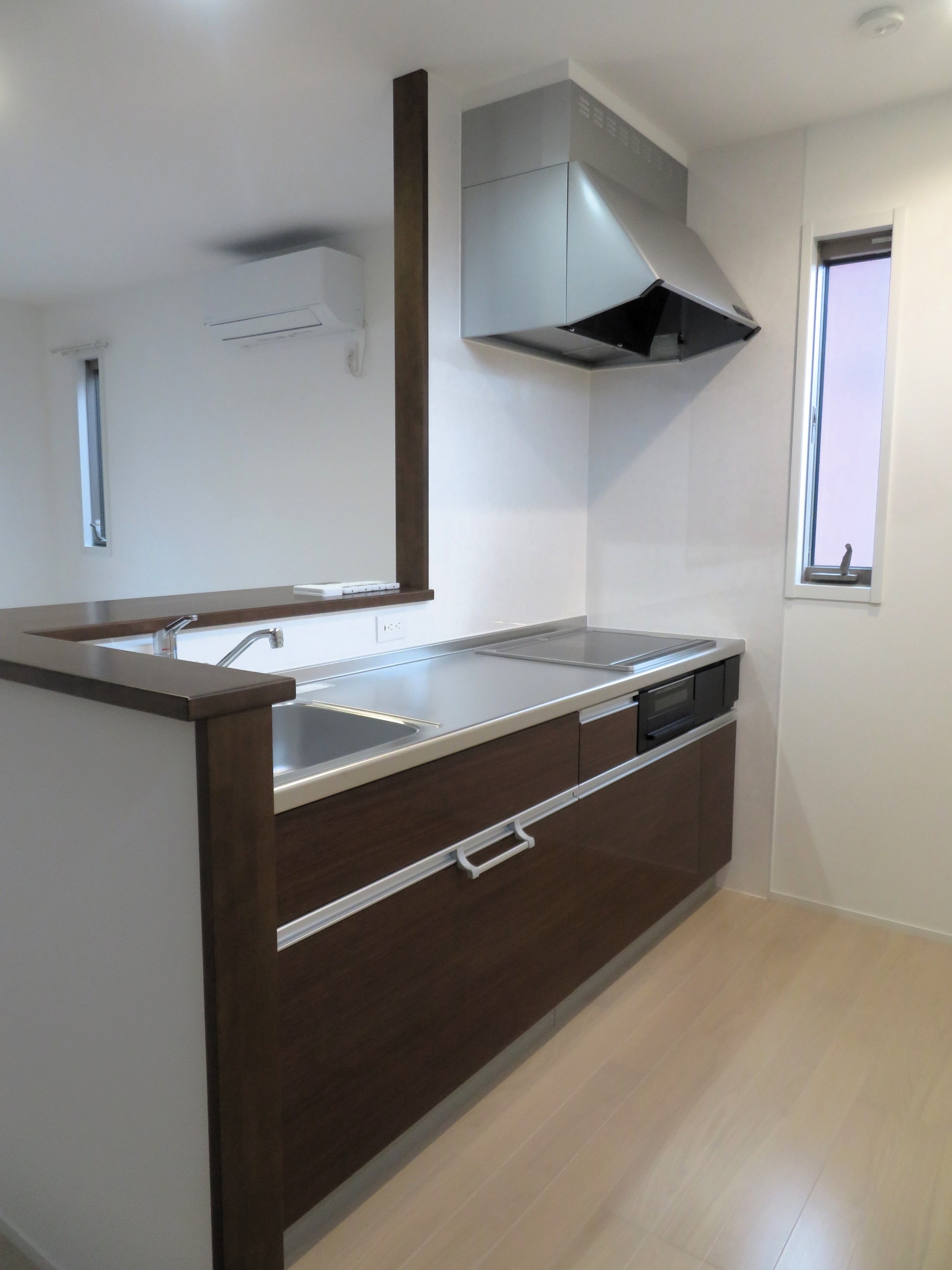 キッチン　IHシステムキッチン搭載です！グリル付き☆