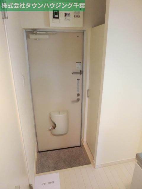 玄関　シューズボックス付きの玄関です