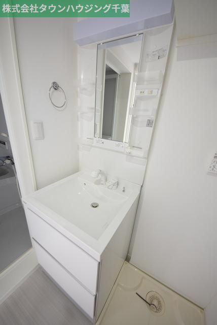 洗面設備　綺麗な洗面台