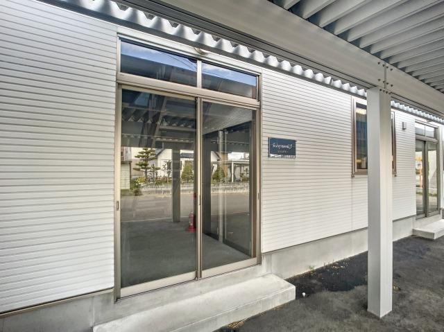 エントランス　エントランス