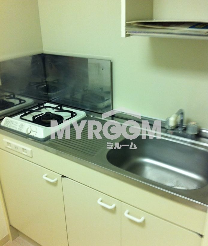 キッチン　マナ板が置けるスペースのあるガスキッチン☆