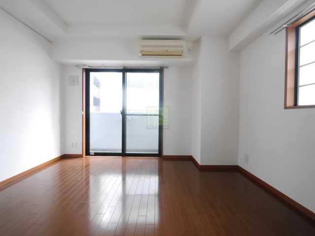 居室・リビング　クレアシオン後楽園