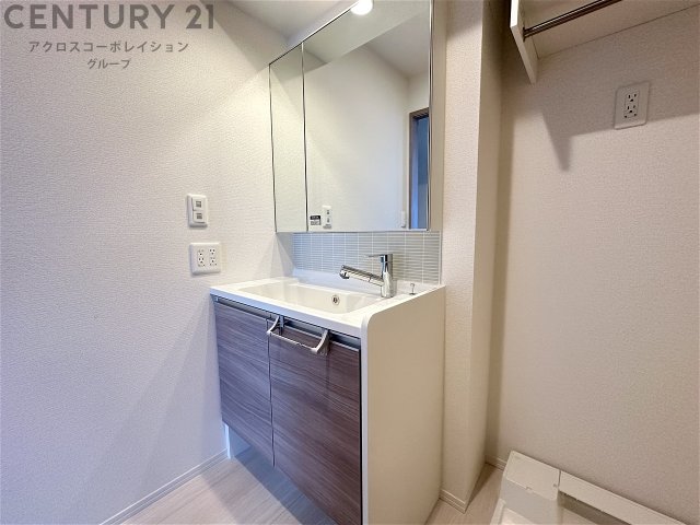 洗面設備　独立洗面化粧台付き☆