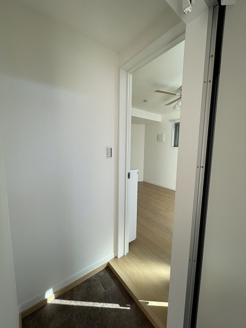 玄関　現況優先