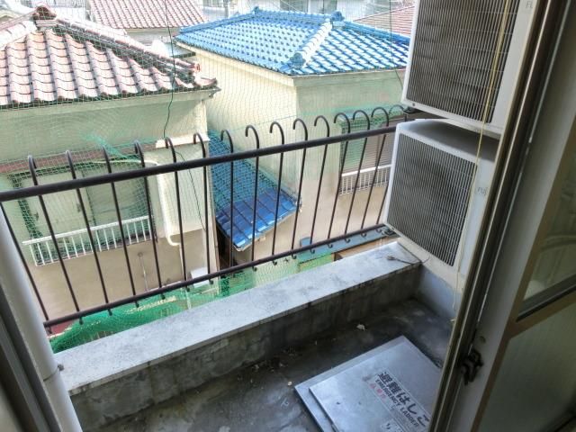 バルコニー　バルコニー