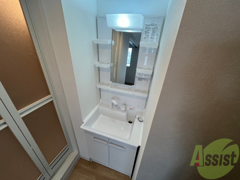 洗面設備　シャンプードレッサーで身支度もラクラクです！