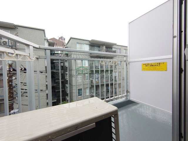 バルコニー　別部屋引用