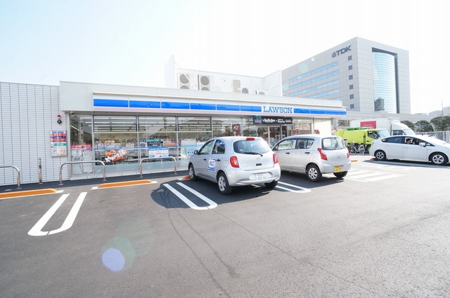 コンビニ　ローソン市川東大和田TDK前店（コンビニ）まで451m