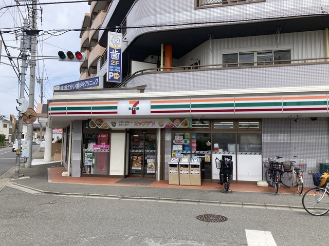 コンビニ　セブンイレブン富士見羽沢1丁目店（コンビニ）まで578m