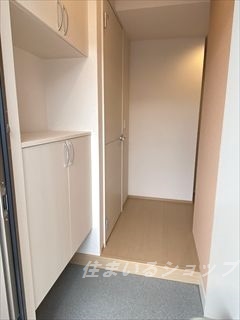 玄関　シューズボックス
