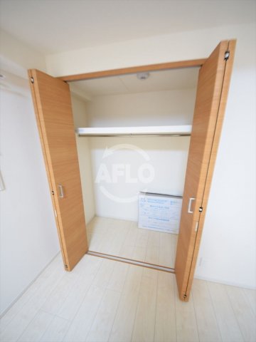 収納　ラ　クレシェンテ　クローゼットラ