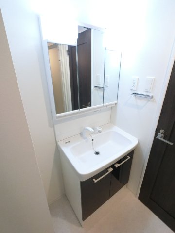 洗面設備　※反転タイプ