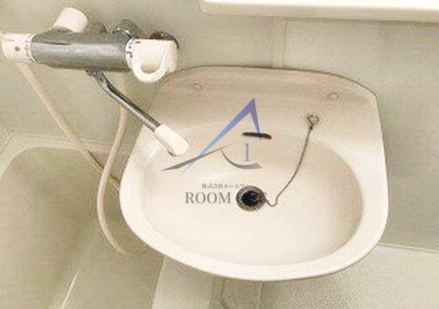 洗面設備　洗面台です。