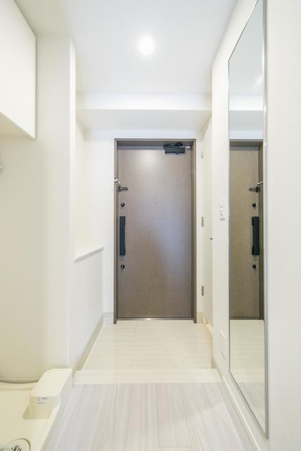 玄関　※写真は同タイプ住戸です。