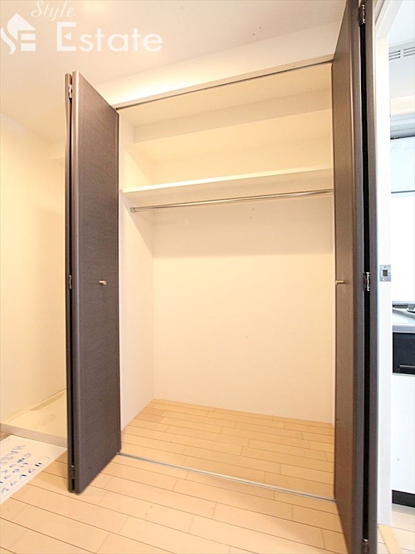 収納　クローゼット