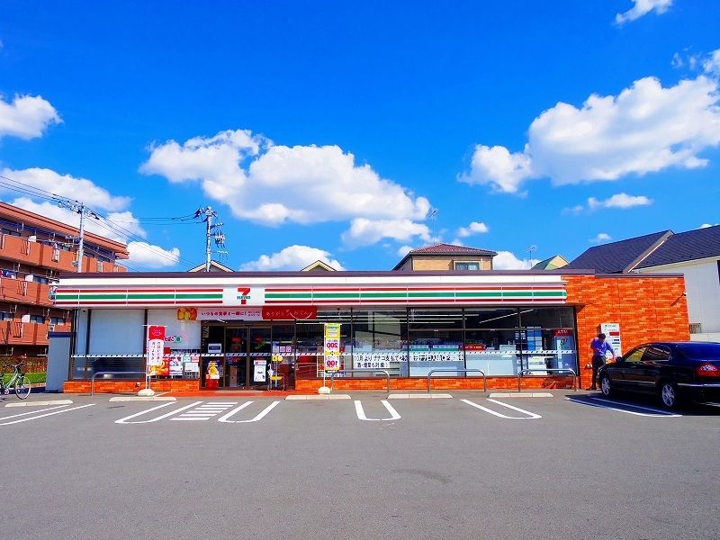 コンビニ　セブンイレブン 東村山本町2丁目店（コンビニ）まで359m