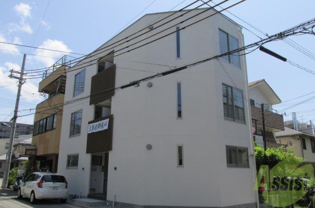 建物外観　堂々とした外観。