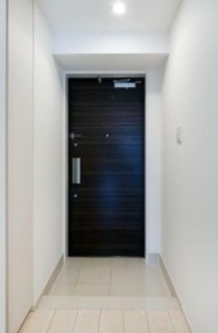 玄関　※同仕様写真含む